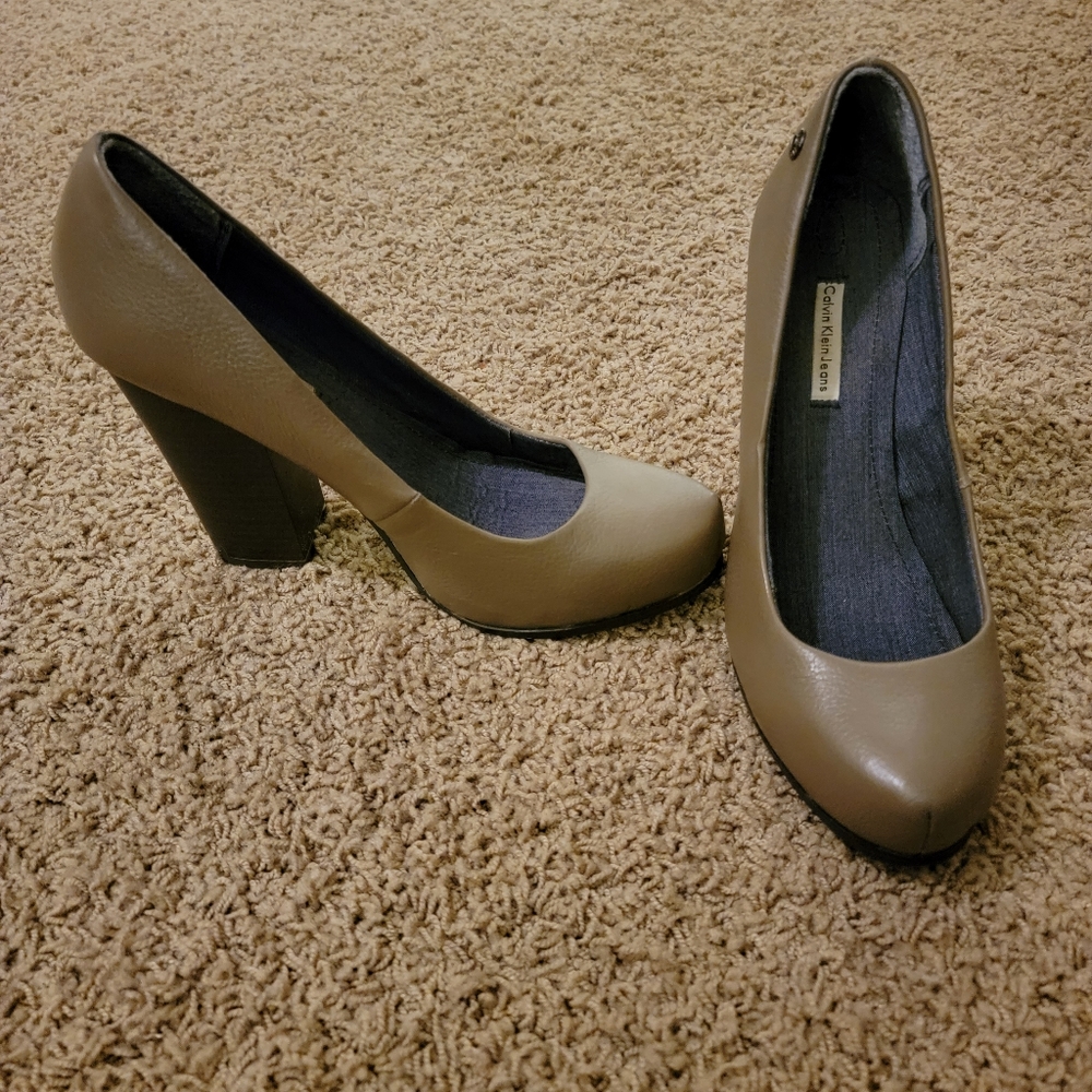 Size 9 Calvin Klein Jeans Heels